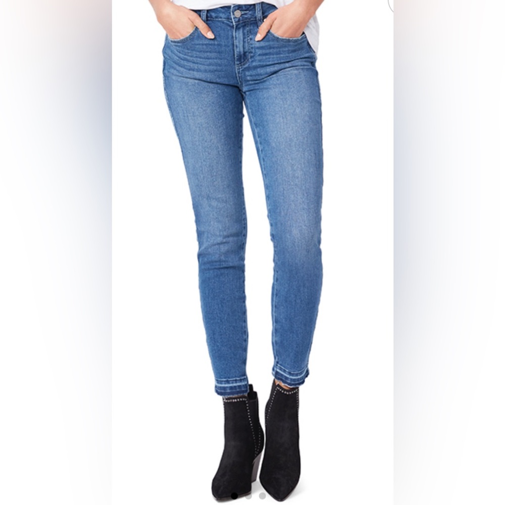Paige Verdugo Ankle Distressed Undone Hem Jeans, EUC, Size 29 (Women’s Size 8)